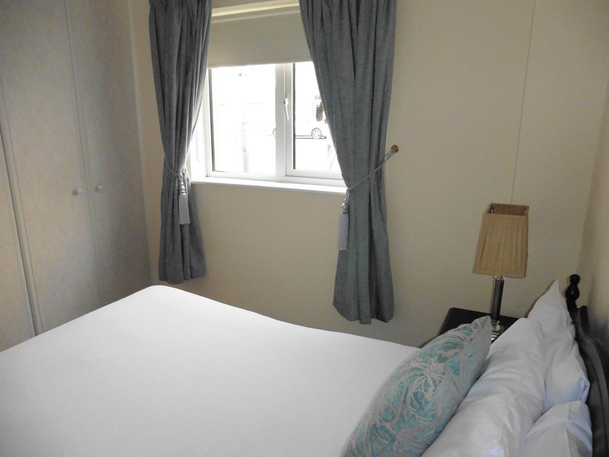 St Bridget'S Apartments กัลเวย์ ภายนอก รูปภาพ
